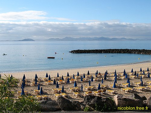 Playa Dorada avec en face l'île de Fuerteventura