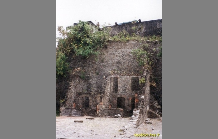 ruine de St Pierre