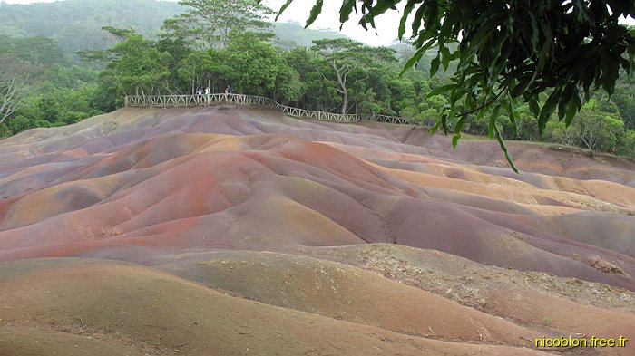 terre des 7 couleurs