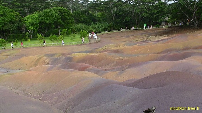 terre des 7 couleurs